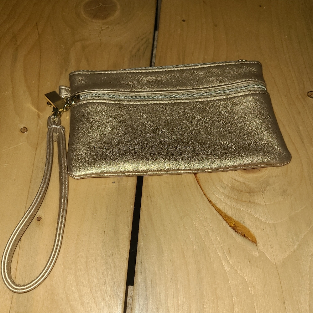 Gold wristlet